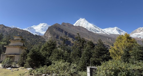 Manaslu Circuit Short Trek